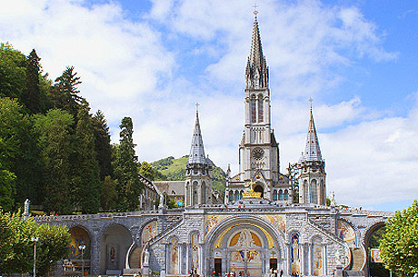 Lourdes France photo