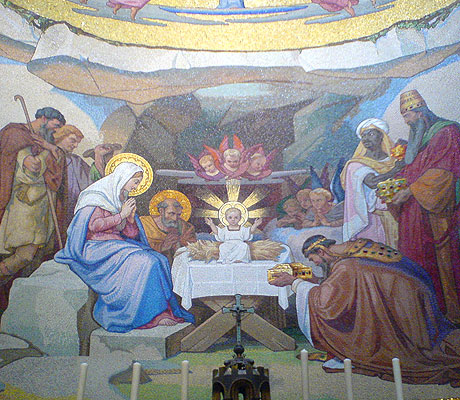 Lourdes mosaic basilique du Rosaire photo